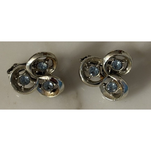 Coro Jewelry - Vintage Coro Light Blue Clip-On Earrings 1/2" 3 Rhinestones On Silver Tone